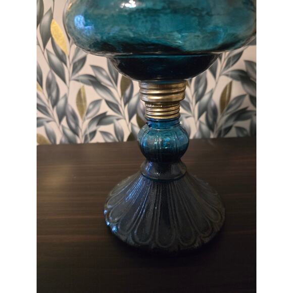 Vintage oil lantern - Picture 2 of 3